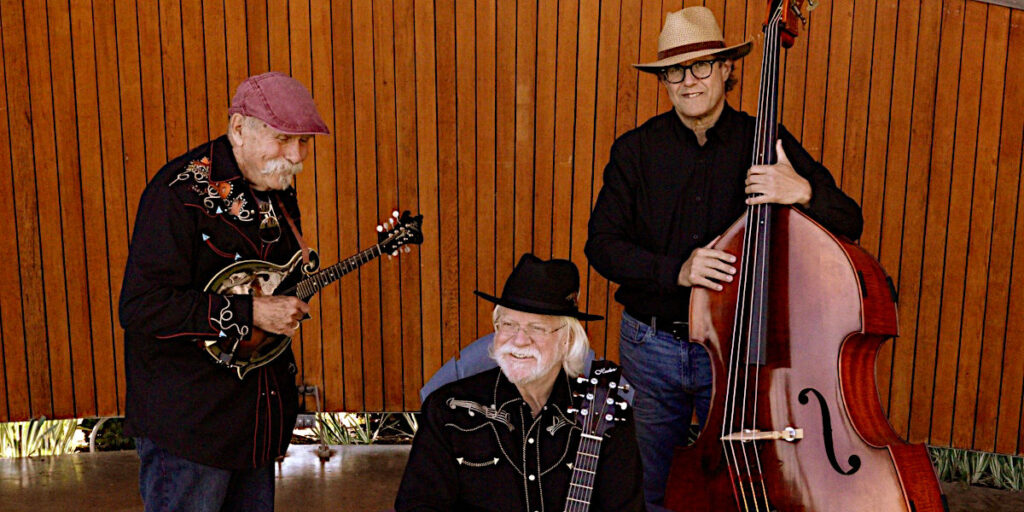 CaHoots play Deep Cove Folk - Oct. 10, 2025