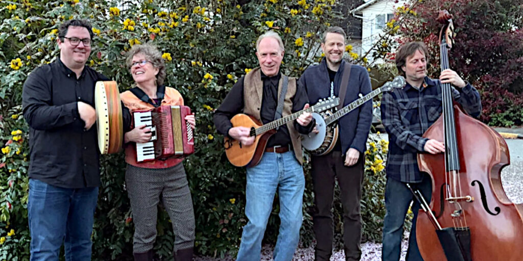 Backyard Boulevard plays Deep Cove Folk Jan. 9 2026